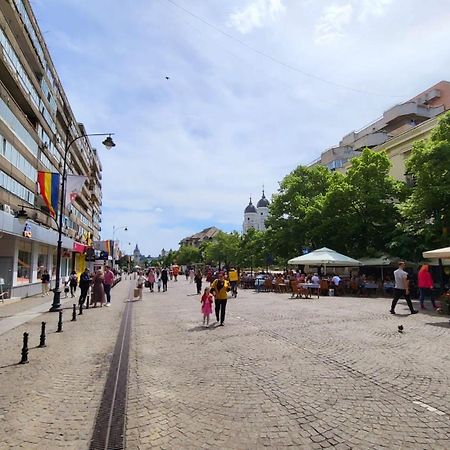 Modern Studio In The Heart Of Iasi Buitenkant foto