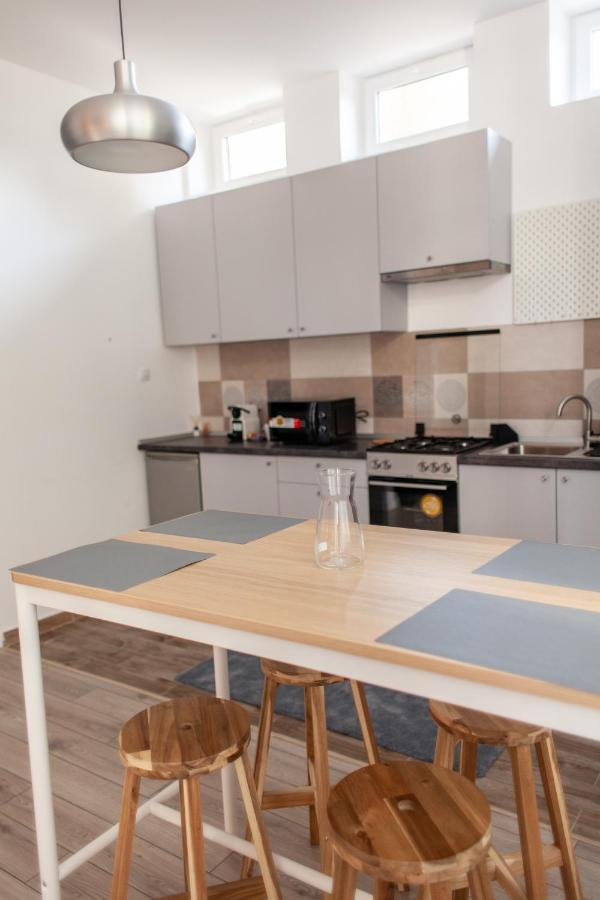 Modern Studio In The Heart Of Iasi Buitenkant foto