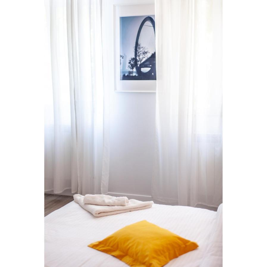 Modern Studio In The Heart Of Iasi Buitenkant foto