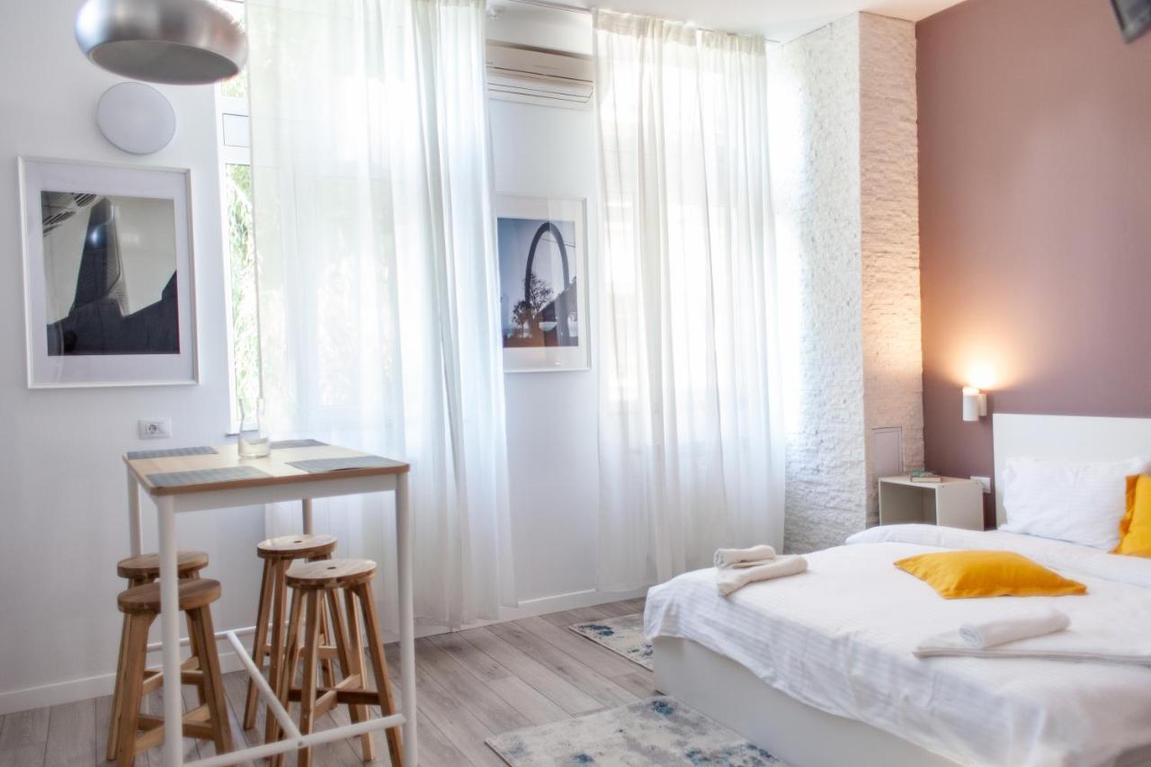 Modern Studio In The Heart Of Iasi Buitenkant foto